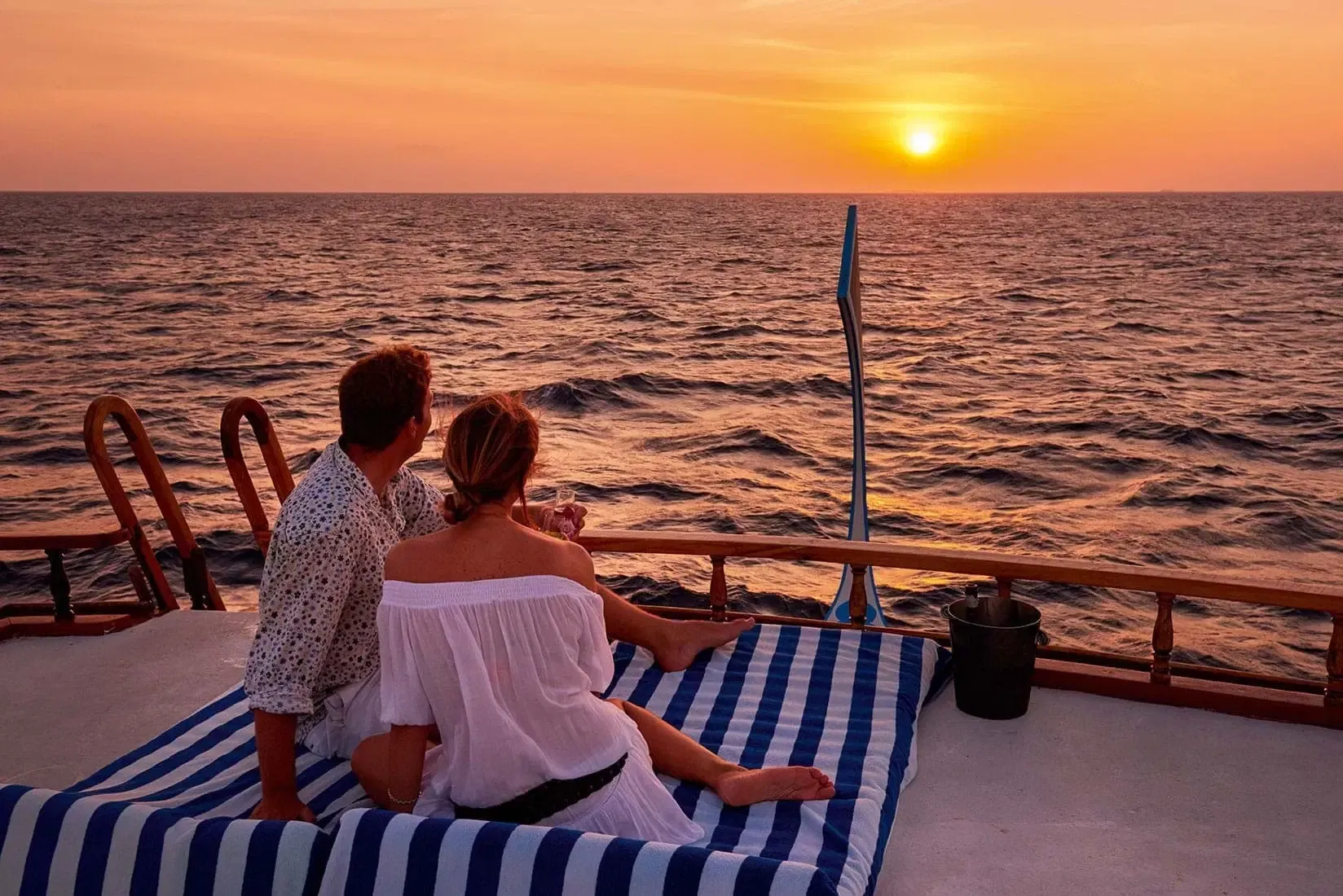 From Sunset Cruises to Sandbank Dinners: 10 Unforgettable Maldives Honeymoon Experiences